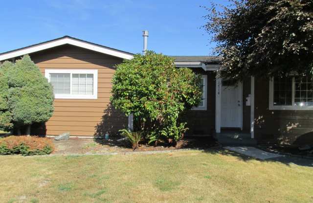 3 Bedroom House in Mount Vernon Gallery 1