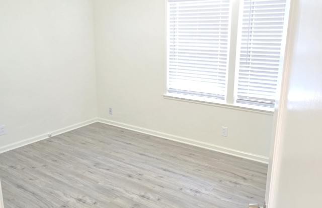 748 E Cornell Ave - 748 East Cornell Avenue, Fresno, CA 93704