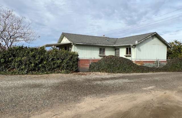 Reedley Country Home For rent photos photos
