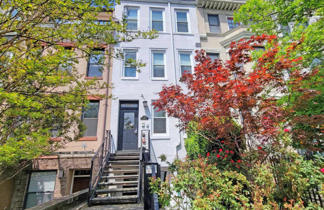 1447 Girard Street NW #1 - 1 photos photos