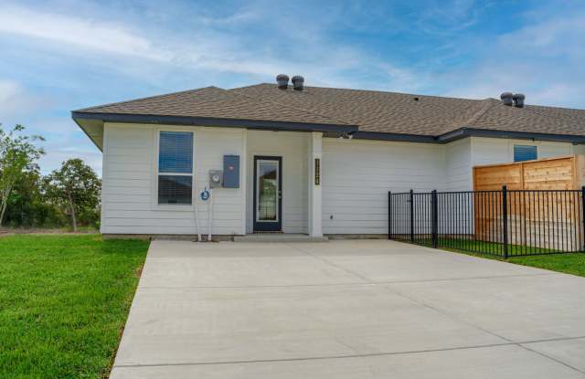 1126 Trellis Pass Gallery 3