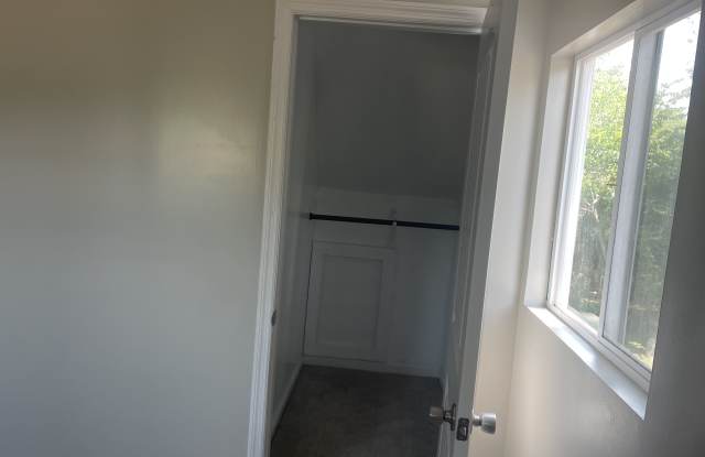 982 Georgia 56 photos photos