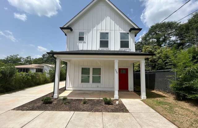 PRE-LEASING FOR AUGUST 9TH 2027! Gallery 1