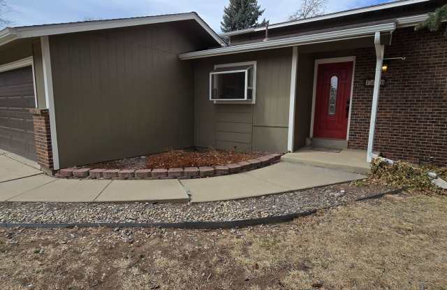 Charming Tri-Level 4-Bedroom on Corner Lot just steps to Waneka Lake  Coal Creek Trail photos photos