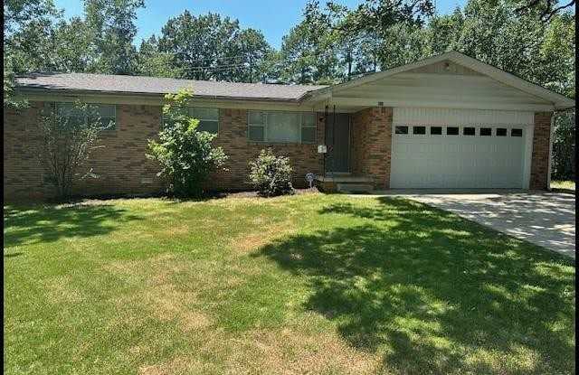 604 Springwood Drive photos photos
