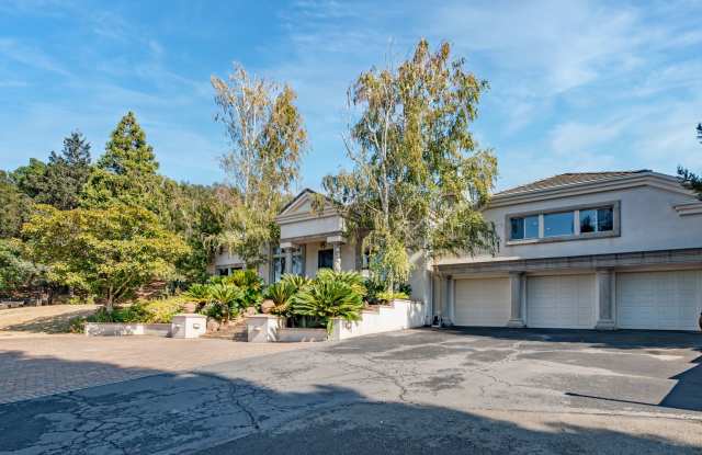 Hilltop Estate in Green Valley-Fully Furnished with Vineyard, Pool and Panoramic View photos photos