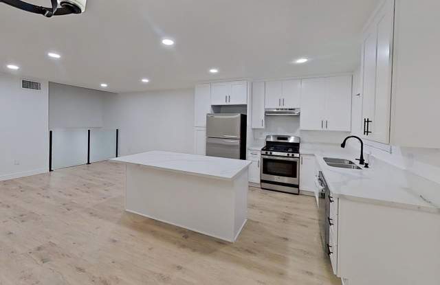 Beautiful & Cozy West Hills Adjacent Condo in Secure Building - MOVE IN READY photos photos Beautiful & Cozy West Hills Adjacent Condo in Secure Building - MOVE IN READY photos photos