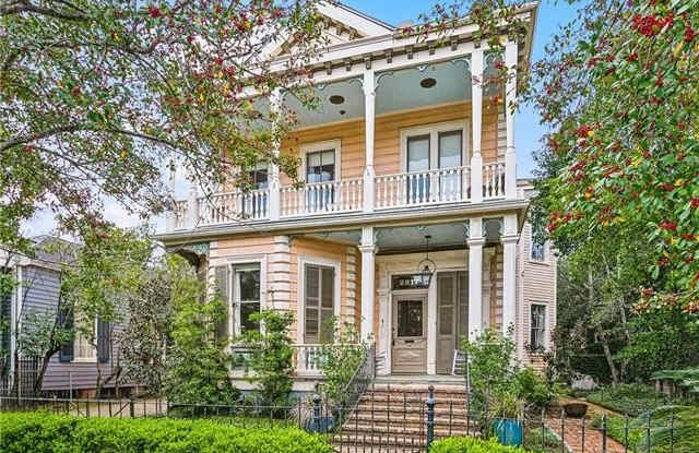 2817 CHESTNUT Street photos photos