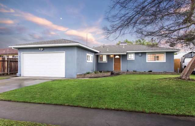 Nicely Remodeled North Fresno 3/1.5 - 4418 East Austin Way, Fresno, CA 93726
