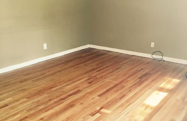 6908 East 98th Terrace - 6908 East 98th Terrace, Kansas City, MO 64134