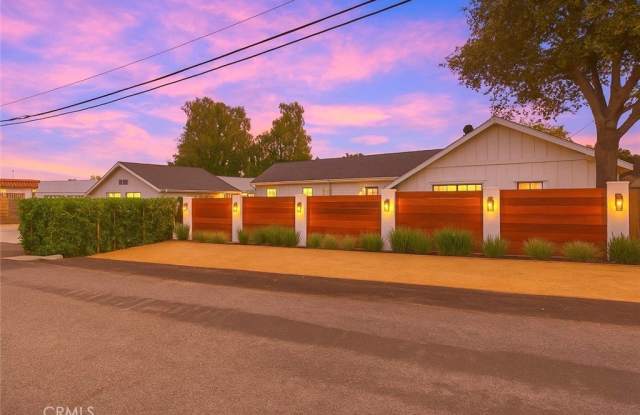 26110 Governor Avenue photos photos