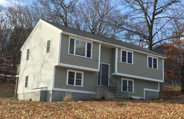 41 Blueberry Hill Rd photos photos
