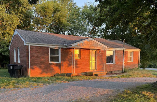 4 Bedroom 2 Bath Home Available Immediately! photos photos