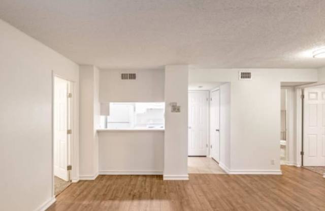 8602 Cinnamon Creek Dr, #1211 photos photos