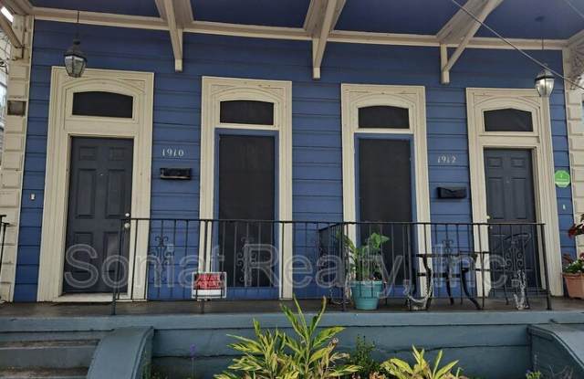 1910 Elysian Fields Ave photos photos