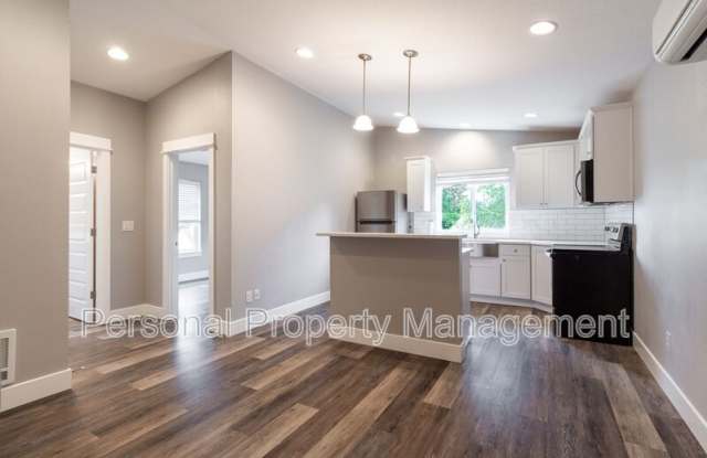 209 W 30th St - 209 West 30th Street, Vancouver, WA 98660