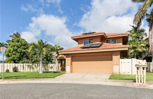 Aʻeloa, Kapolei - Single Family Home on the Golf Course - 91-1033 Hokuwekiu Street, Kapolei, HI 96707