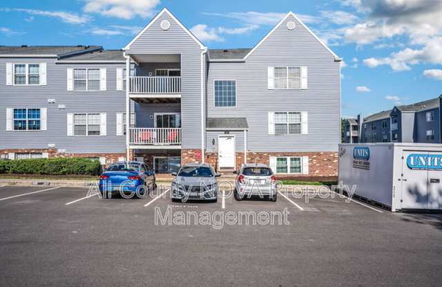 102 Grosvenor Ln - 102 Grosvenor Lane, Stafford County, VA 22556