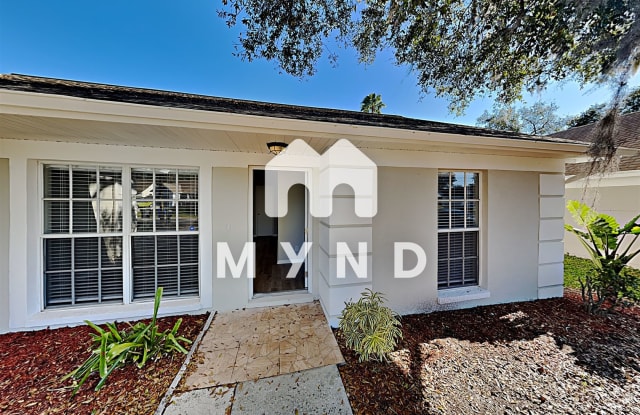 1029 Hardwood Dr - 1029 Hardwood Drive, Bloomingdale, FL 33596