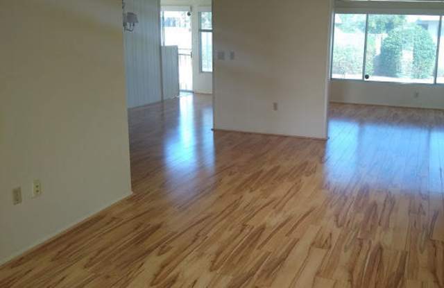 10328 W Kelso Dr Gallery 3