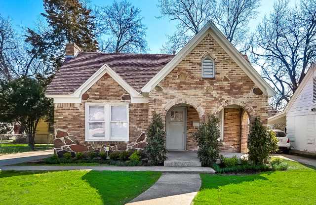 2422 Langdon Avenue - 2422 Langdon Avenue, Dallas, TX 75235