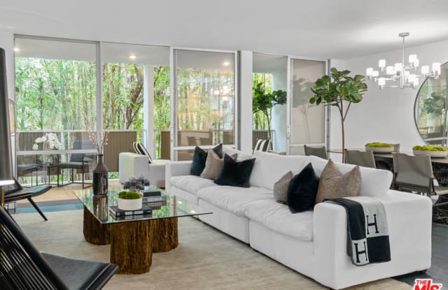 850 N Kings Rd - 850 North Kings Road, West Hollywood, CA 90069