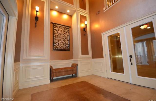 207 Canter Ct Gallery 2