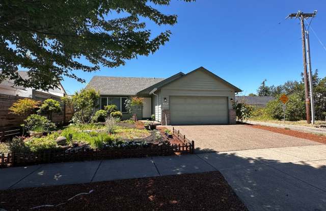 3 Bedroom 2 Bath Single Family House photos photos