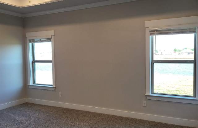 124 Keller Drive Gallery 3