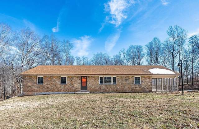 Beautiful Ranch In the Heart of Boonsboro Close to Shopping and Resturants - 520 Old Trents Ferry Road, Lynchburg, VA 24503 Beautiful Ranch In the Heart of Boonsboro Close to Shopping and Resturants - 520 Old Trents Ferry Road, Lynchburg, VA 24503
