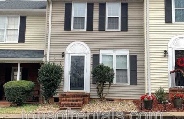 22 Somersett Drive - 22 Somersett Drive, Spartanburg County, SC 29301