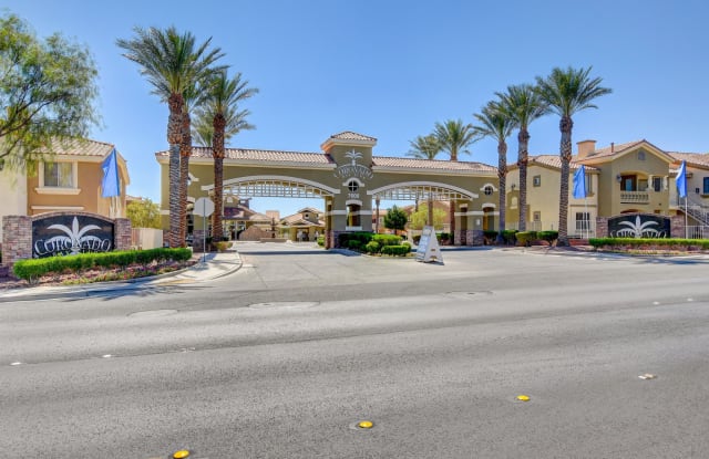 Coronado Bay Club Condo-Apartment Homes Gallery 3