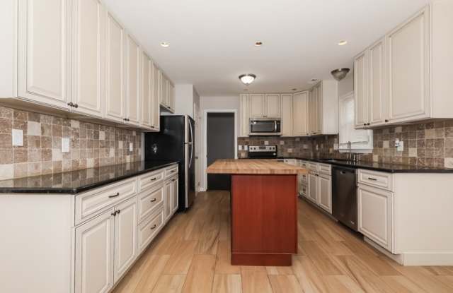 2616 Rustic Ridge Court Gallery 4