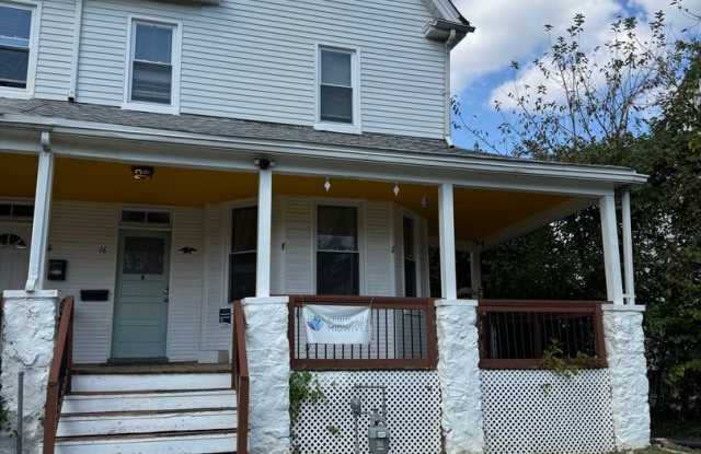 Spacious 5-Bedroom Home in Pikesville, MD with Ample Parking! - 16 Sudbrook Lane, Pikesville, MD 21208