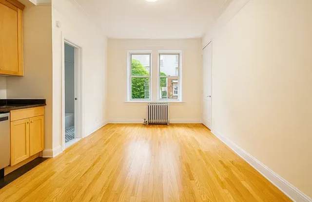 117 West 13th Street - 117 West 13th Street, New York City, NY 10011 117 West 13th Street - 117 West 13th Street, New York City, NY 10011