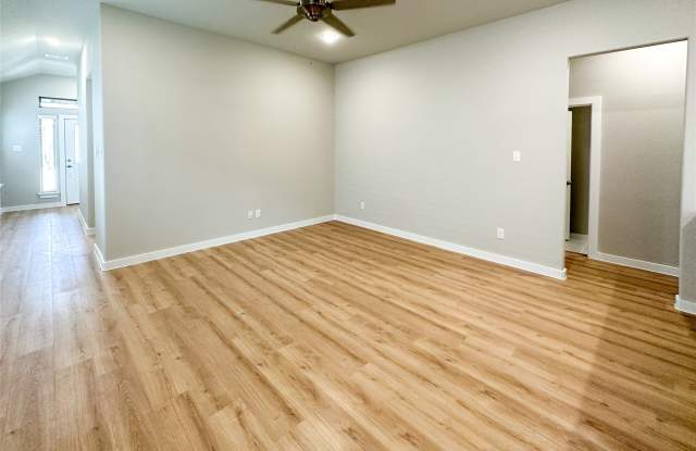 4917 Westhill Drive Gallery 4