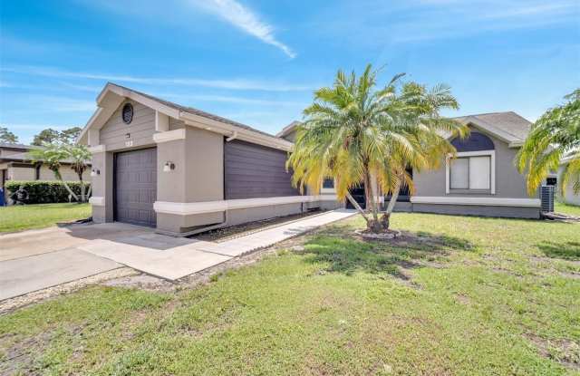 153 SANDALWOOD DRIVE photos photos