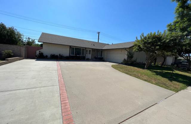 Well Located Home in Camarillo, CA photos photos