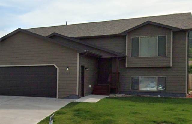 Gorgeous 4 Bedroom, 3 Bath Home with Attached 2-Car Garage photos photos