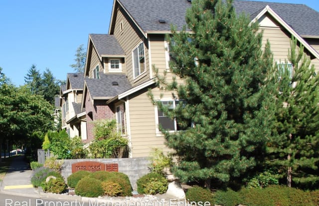 10707 Ross Rd Unit D - 10707 Ross Road, Bothell, WA 98011