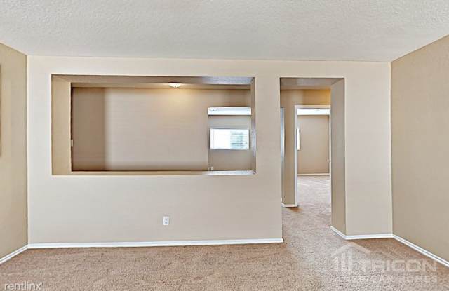 7426 Branching Elm Gallery 3