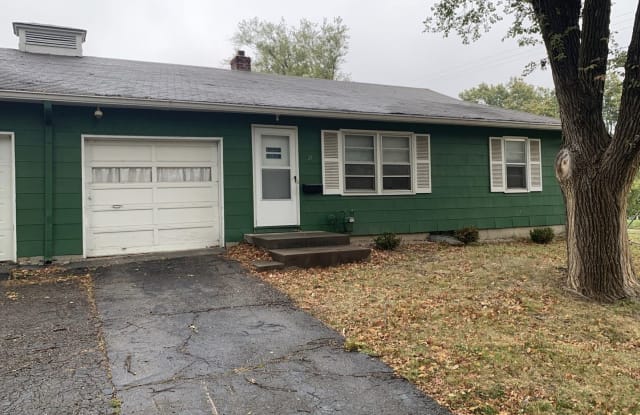 8 W 72nd Street - 8 West 72nd Street, Kansas City, MO 64114