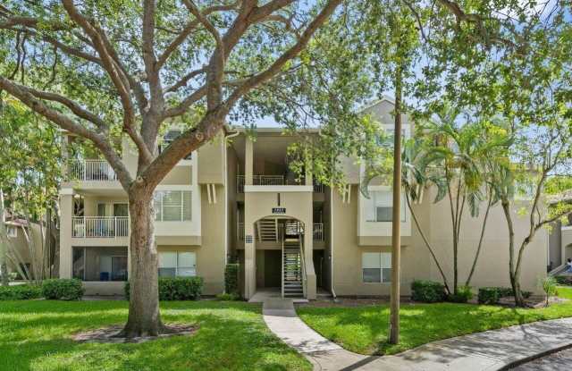 1825 Palm Cove Boulevard photos photos