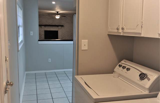 2904 Laramie Circle Gallery 4