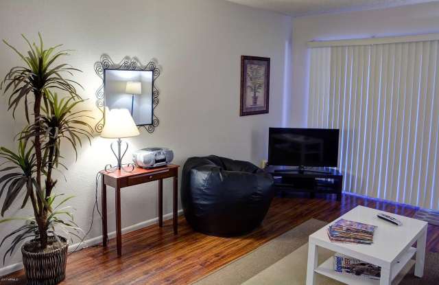 13803 N 30TH Drive Gallery 3