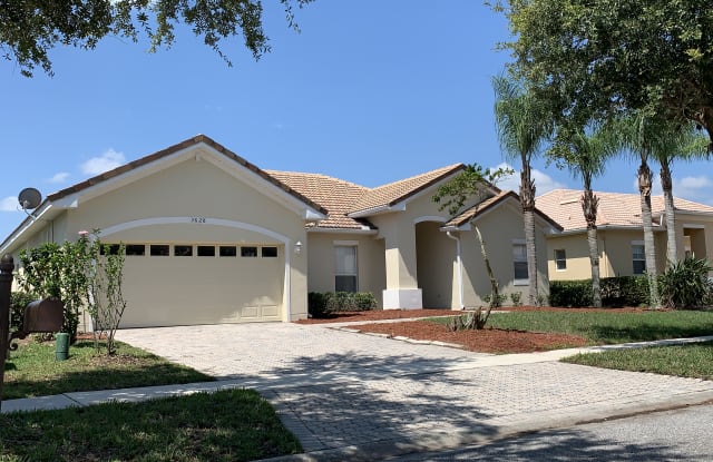 3628 Weatherfield Dr - 3628 Weatherfield Drive, Osceola County, FL 34746