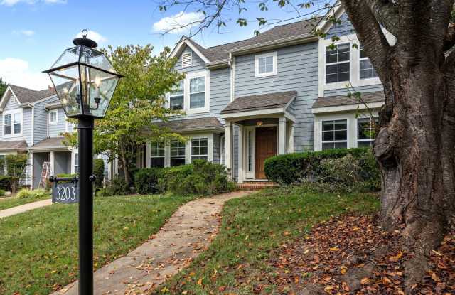 3203 Gateway Circle- 3 Bedroom. 2.5 bath Townhome in an Excellent Location! photos photos