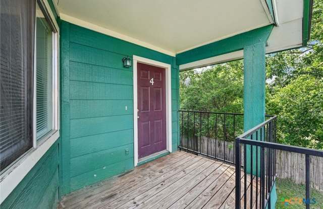 1634 Post Road Gallery 2