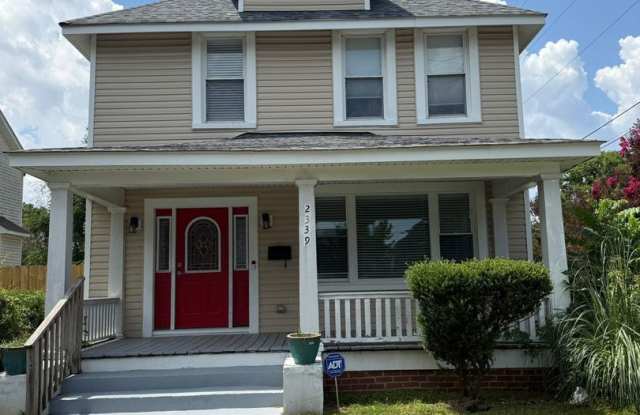 4 bedroom 3 baths single family house close to base photos photos