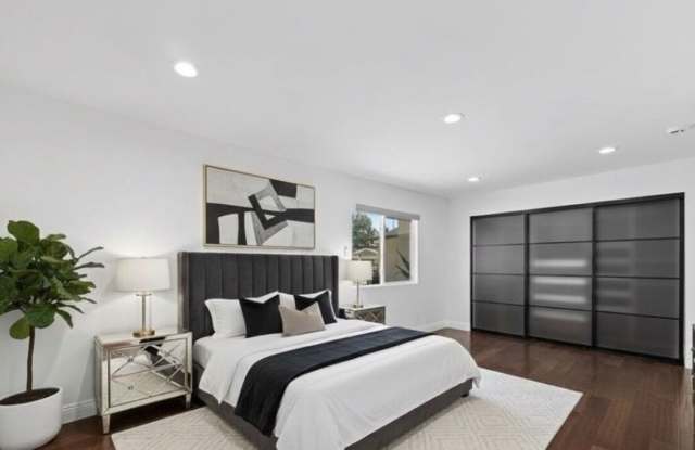 6243 Berquist Avenue photos photos